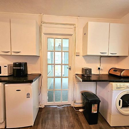 Cozyhome-3Br-5Guest#Netflix#Parking#Garden Nottingham Esterno foto