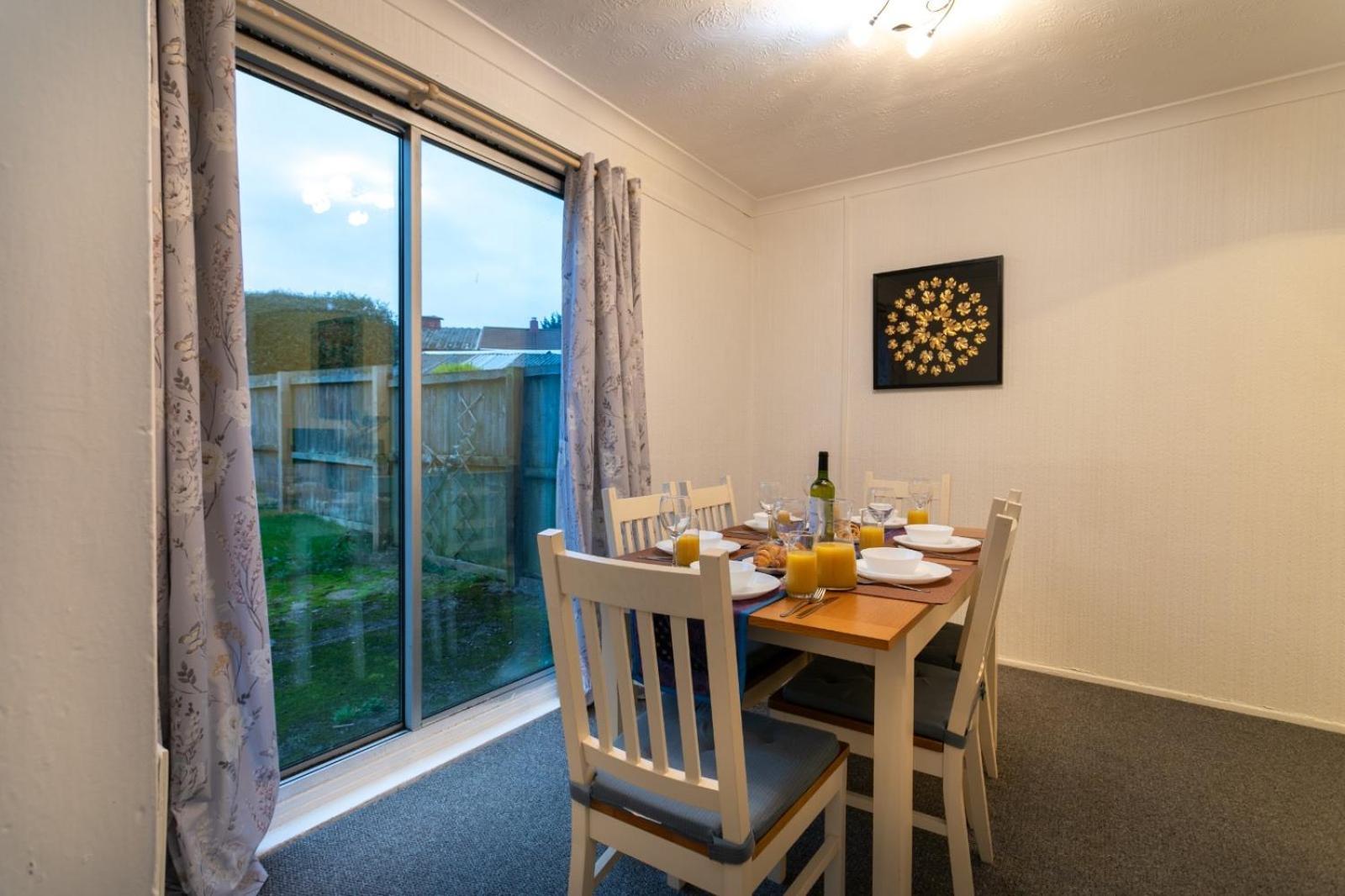 Cozyhome-3Br-5Guest#Netflix#Parking#Garden Nottingham Esterno foto